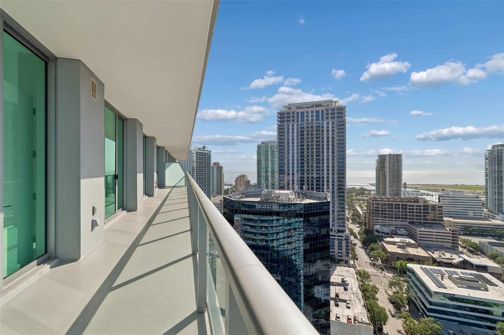 400 CENTRAL AVENUE 2505