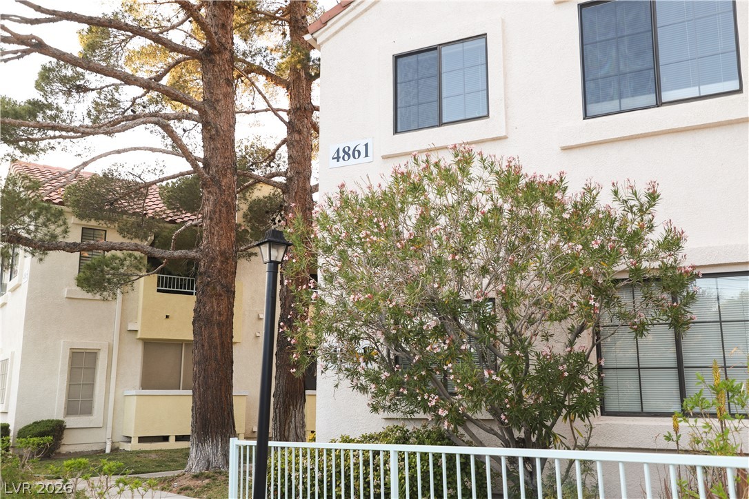 4861 South Torrey Pines Drive 106