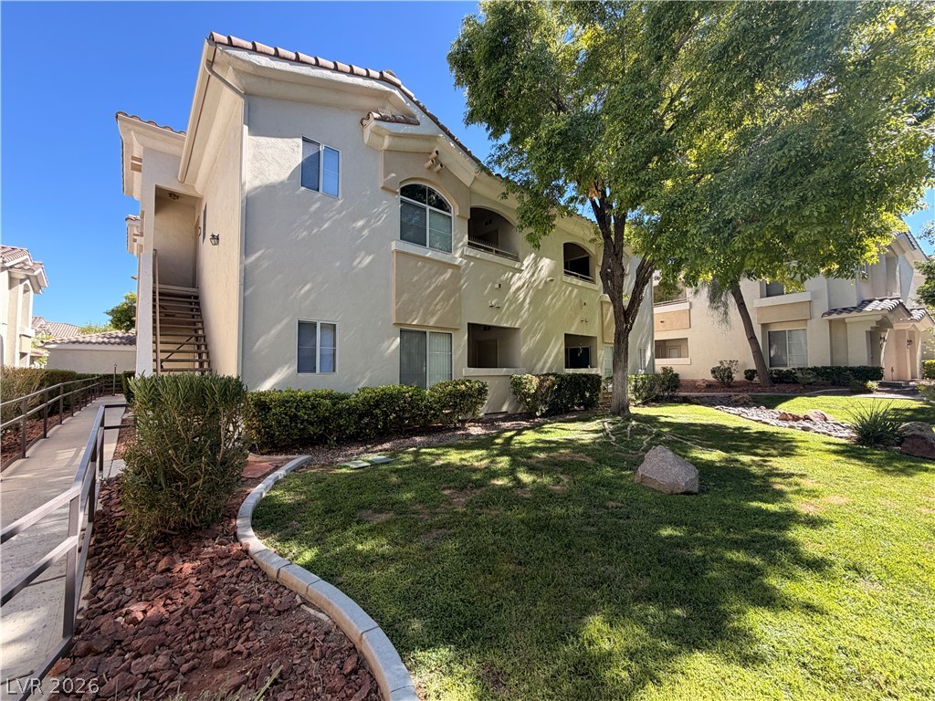 1311 Red Gable Lane 101