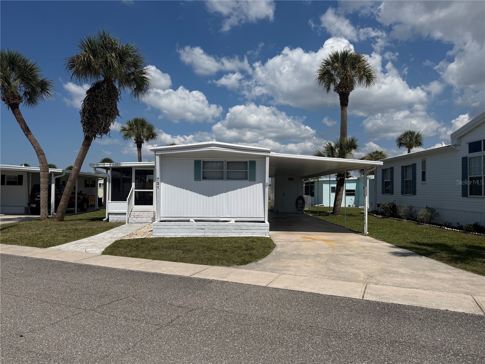 731 CAMELLIA DRIVE