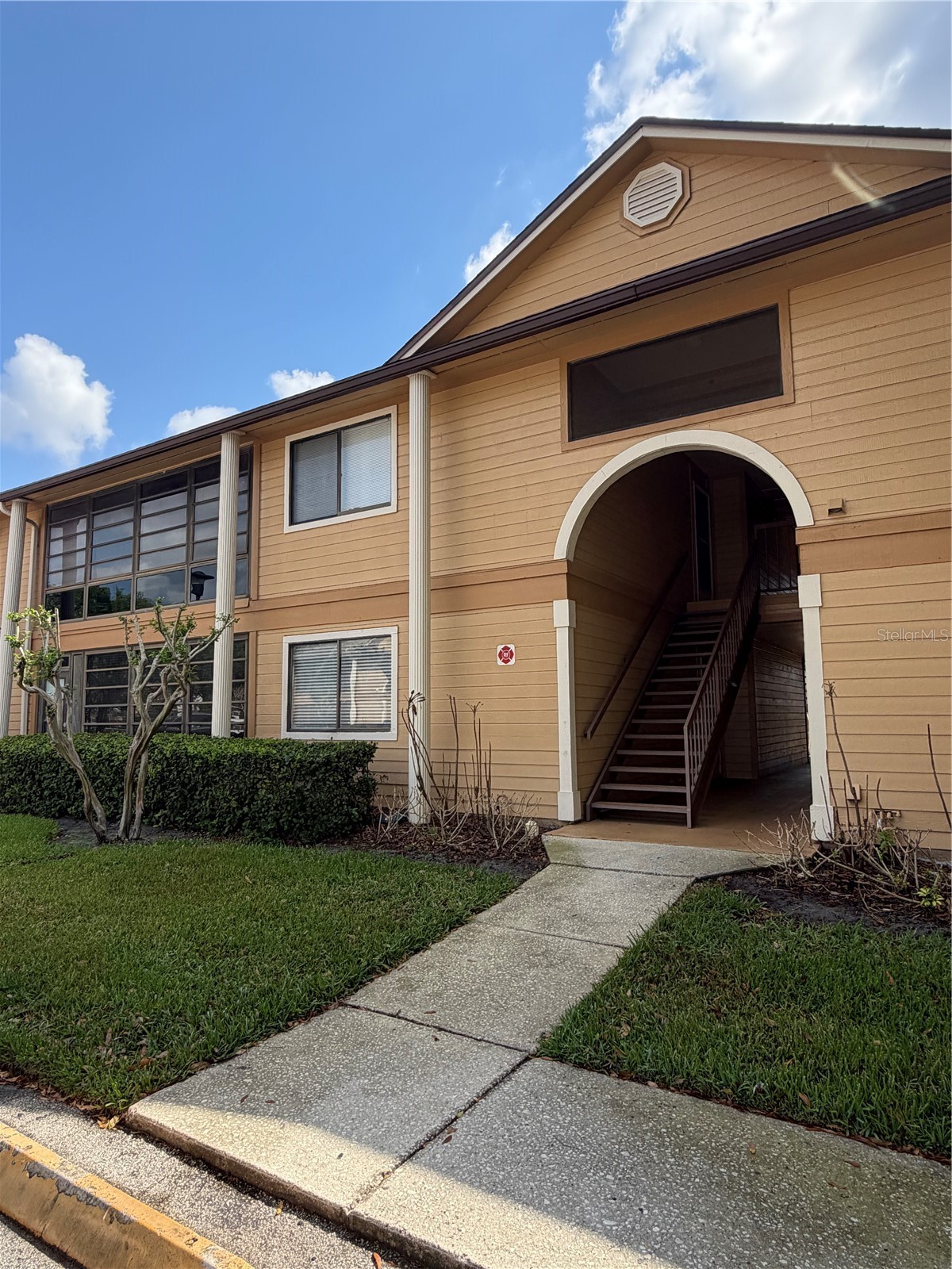 6031 SCOTCHWOOD GLEN 205