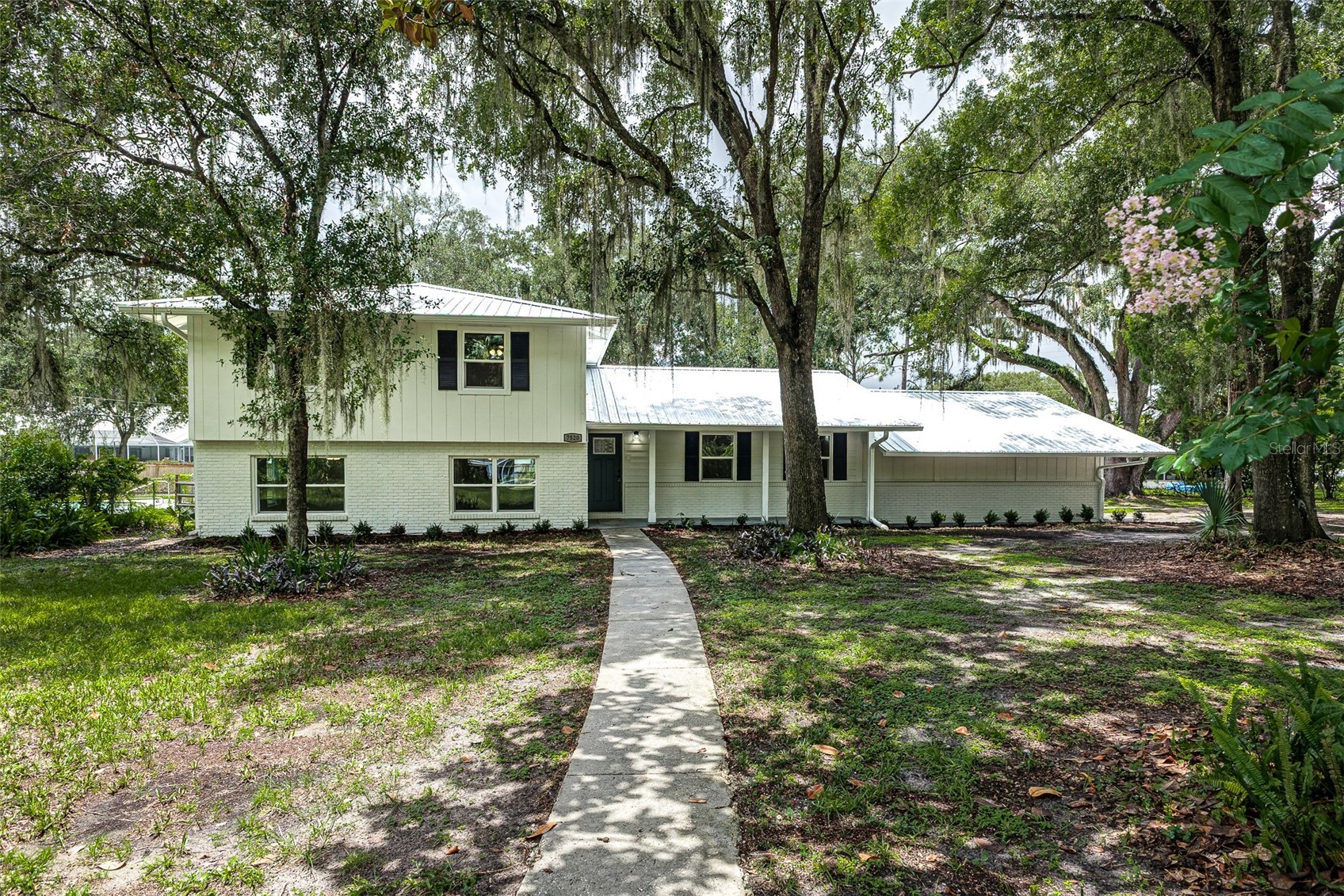 7520 HAVENWOOD DRIVE