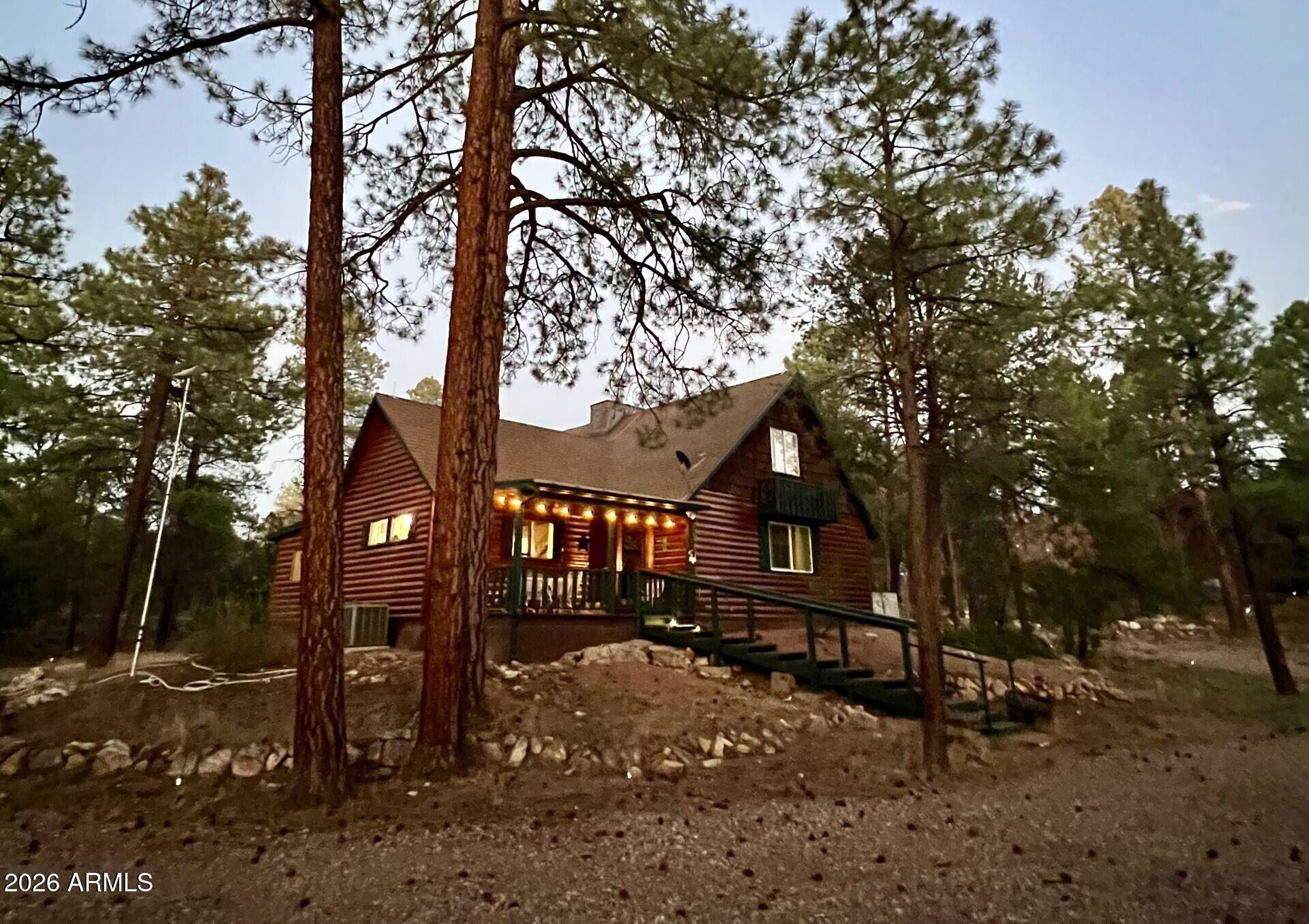 3331 MOGOLLON Drive, Overgaard, AZ 85933