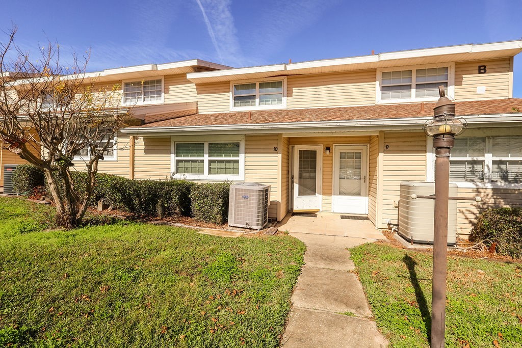 11001 SE SUNSET HARBOR ROAD B10