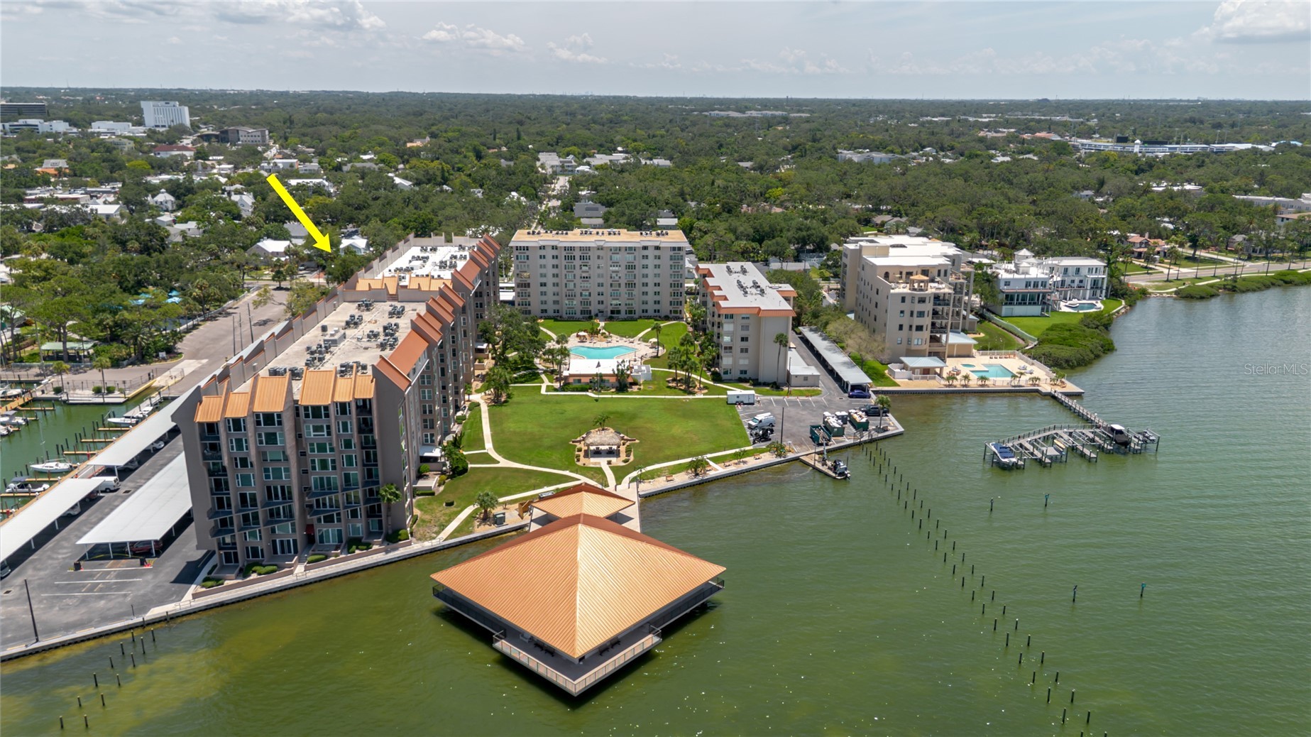 632 EDGEWATER DRIVE 238