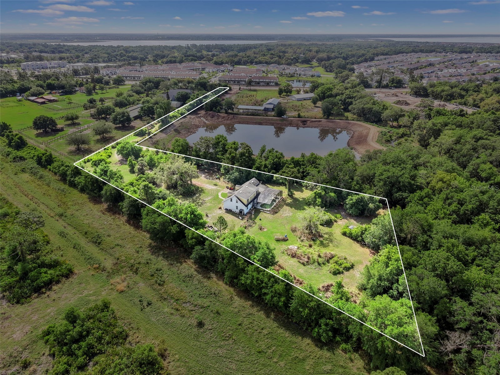 4385 BOGGY CREEK ROAD