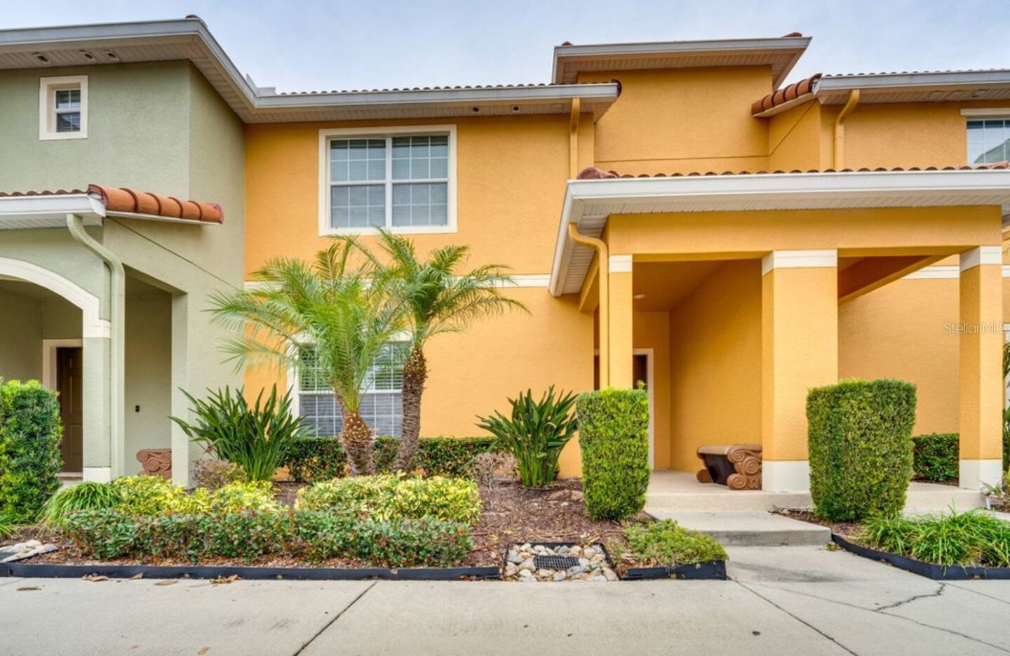 8963 CALIFORNIA PALM ROAD