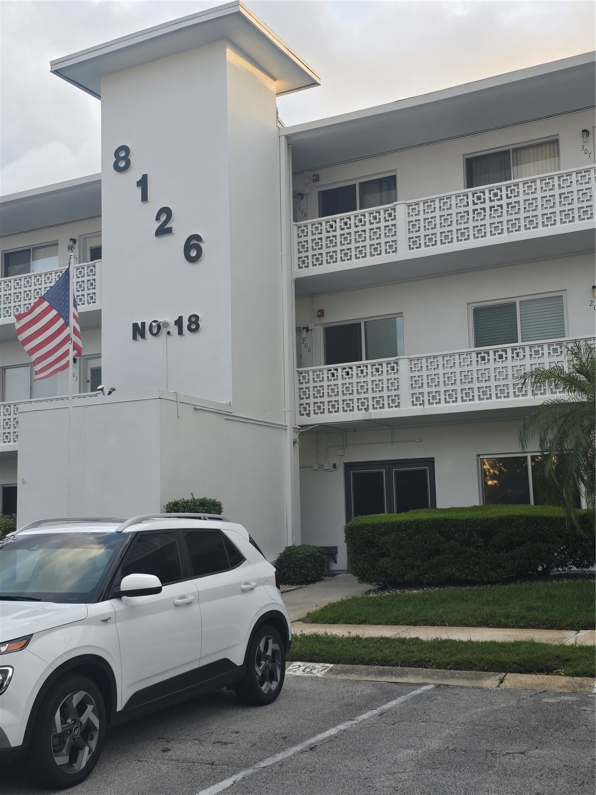 8126 112TH STREET 306