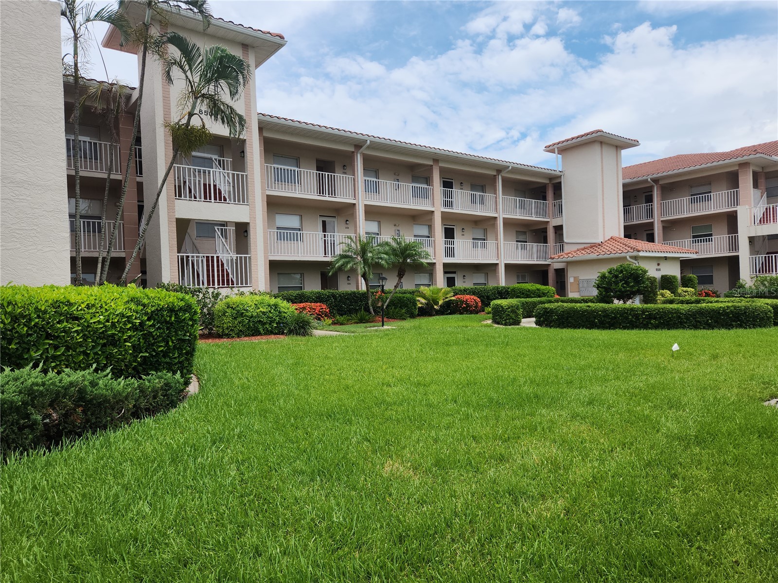 6501 STONE RIVER ROAD 303
