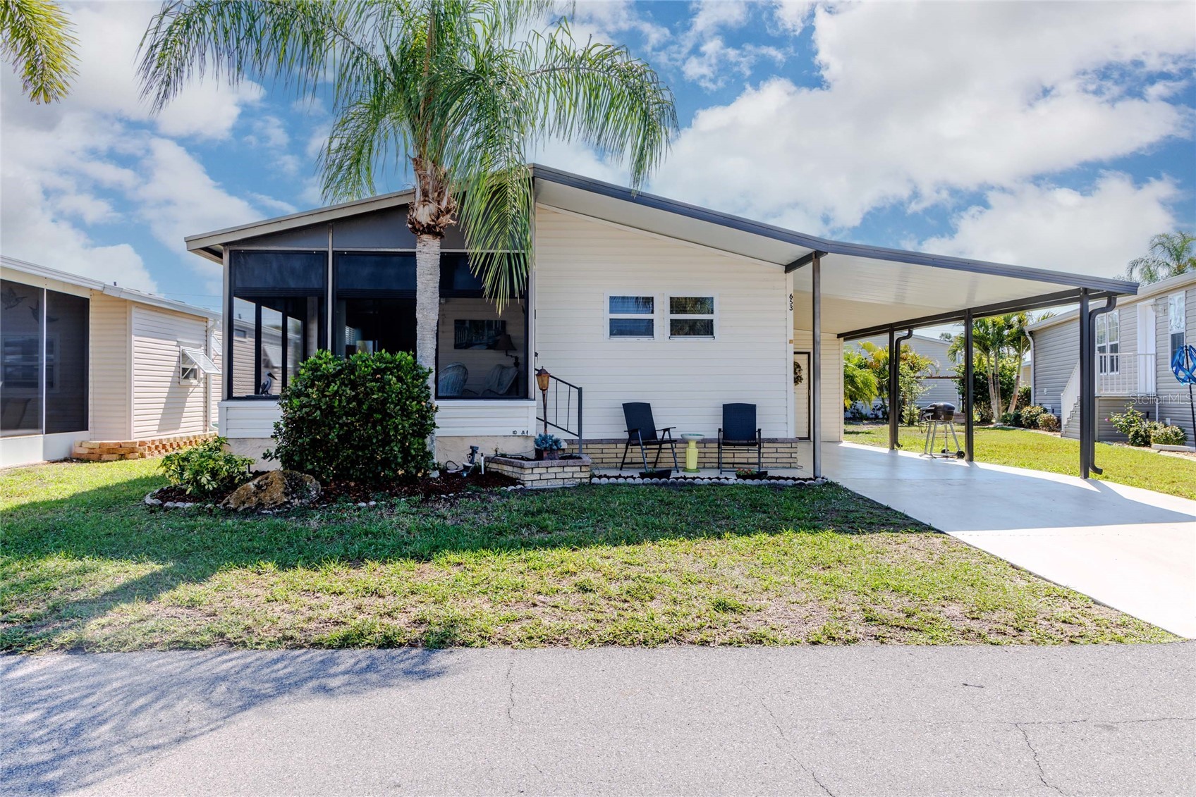 2100 KINGS HIGHWAY 653