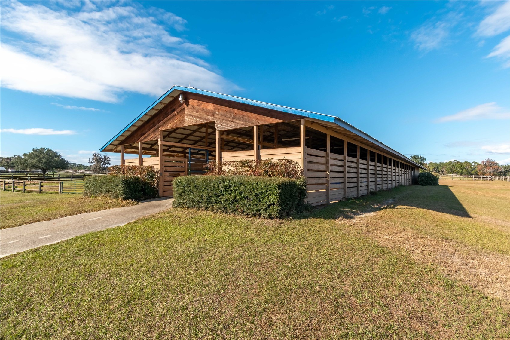 5100 W HWY 329