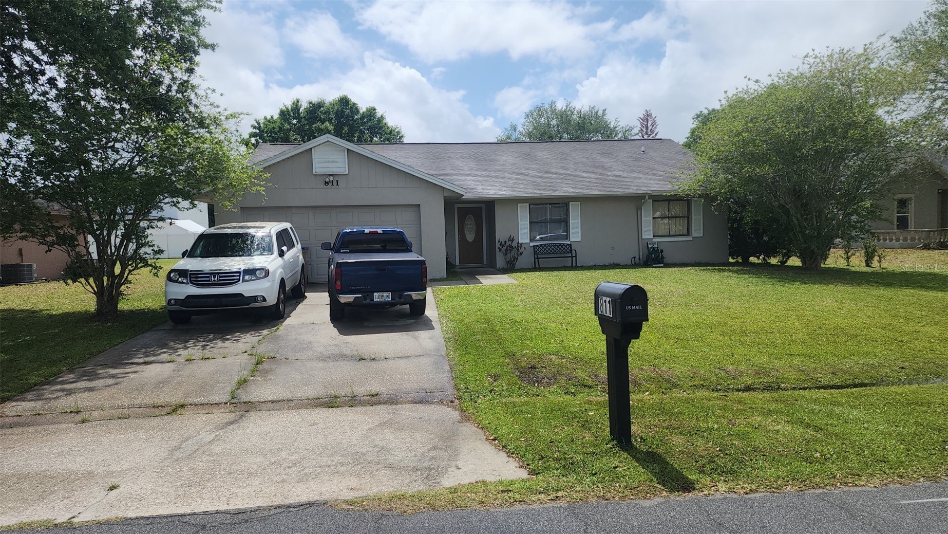 811 SAVONA PLACE