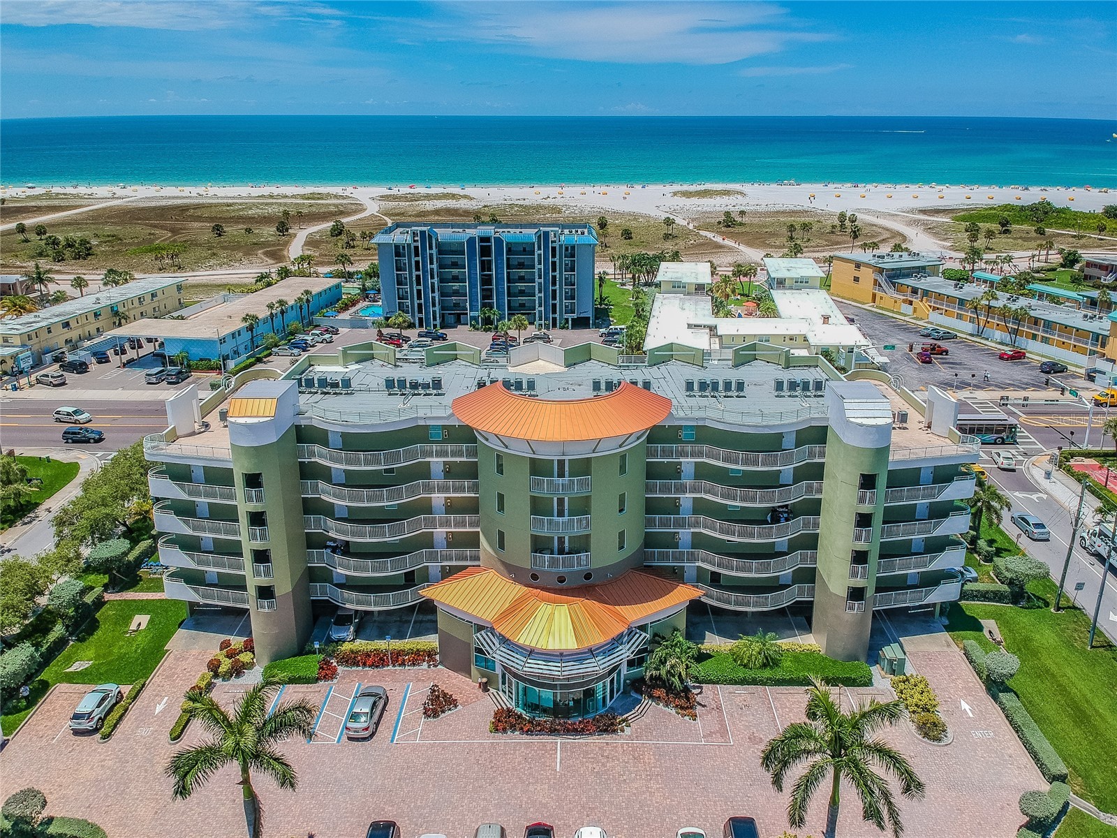 11605 GULF BOULEVARD 402