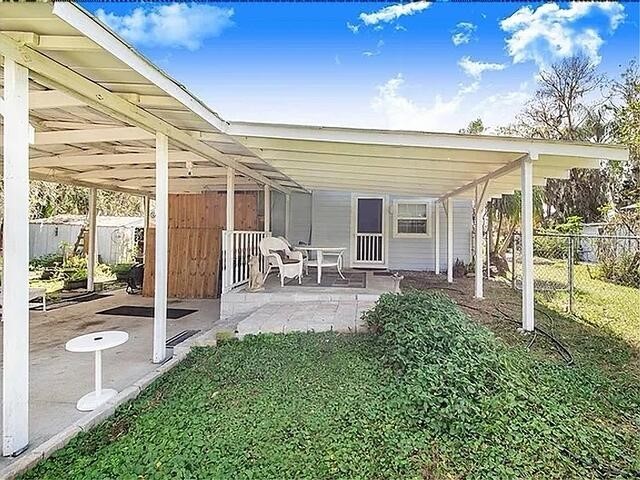 2360 LAKEVIEW DRIVE