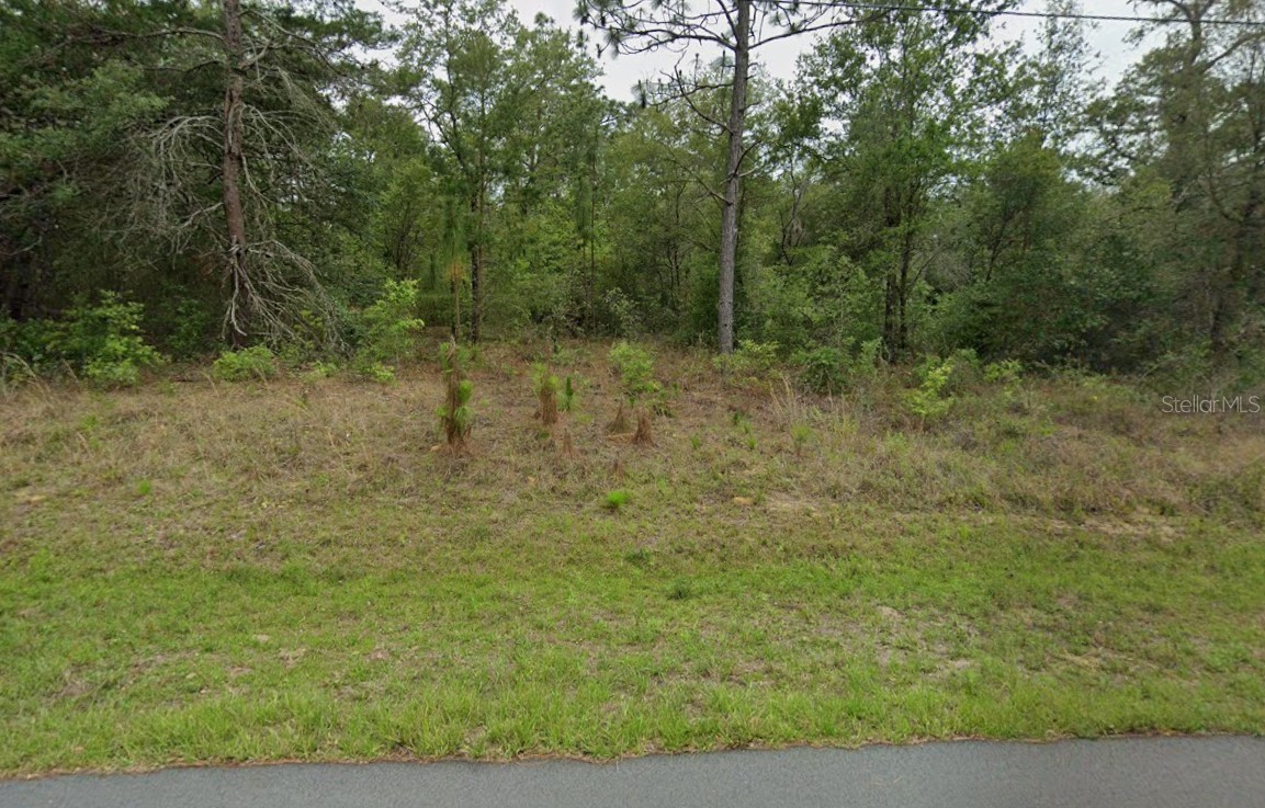 3054 W HAMLET PLACE