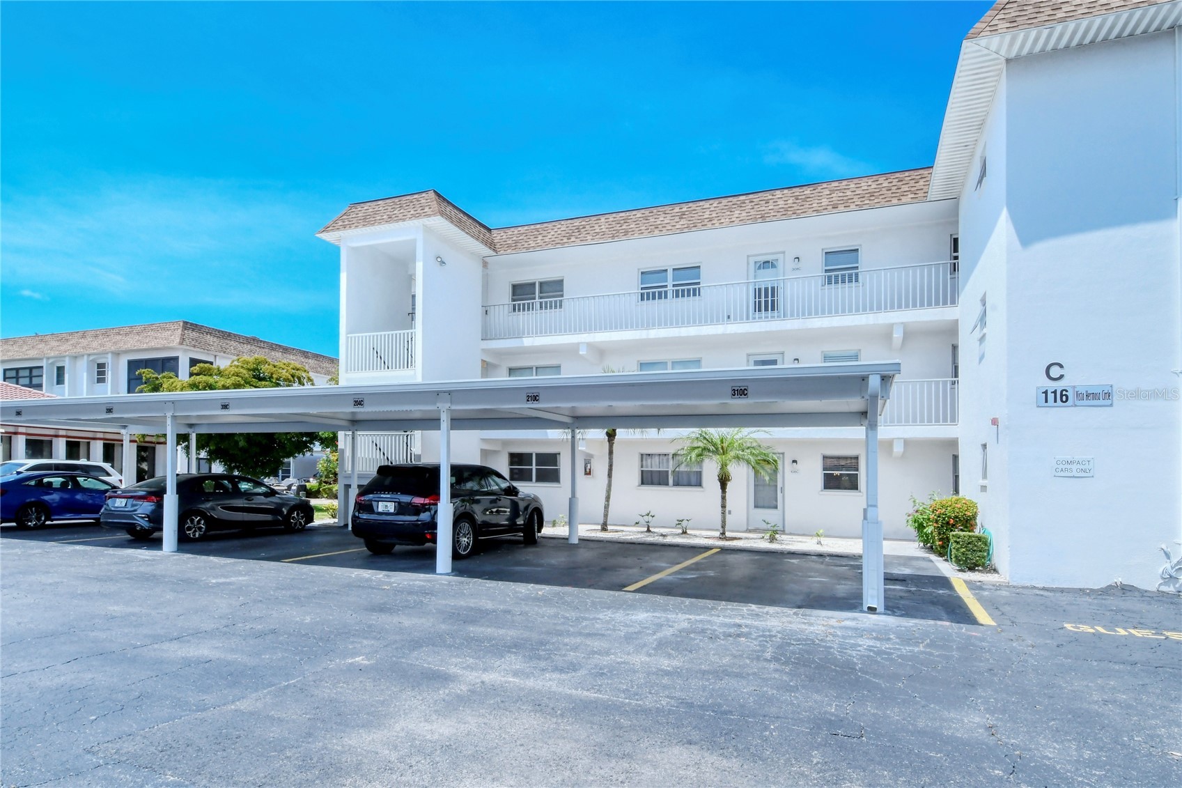 116 VISTA HERMOSA CIRCLE 210C