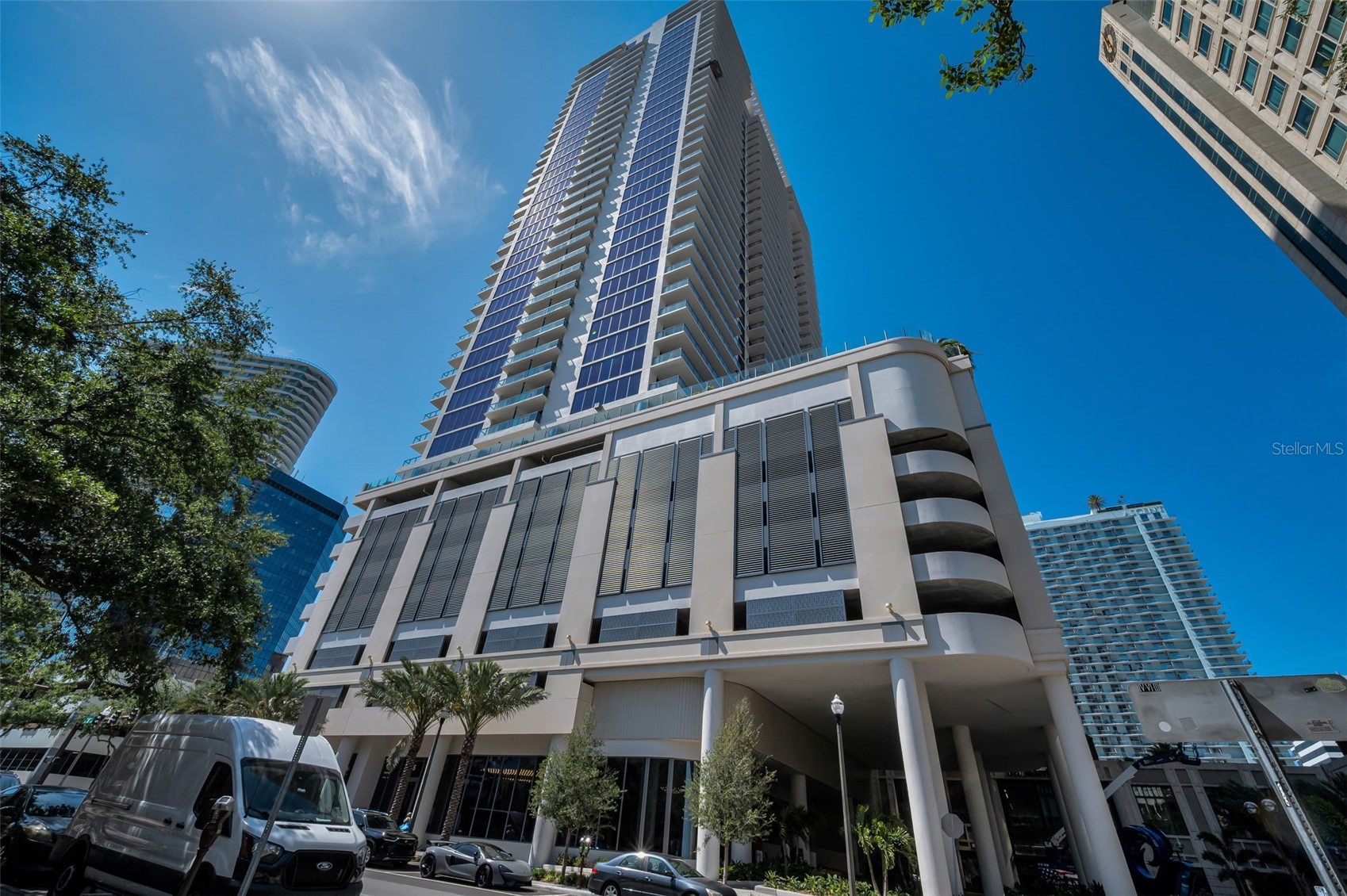275 1ST AVENUE S 3503
