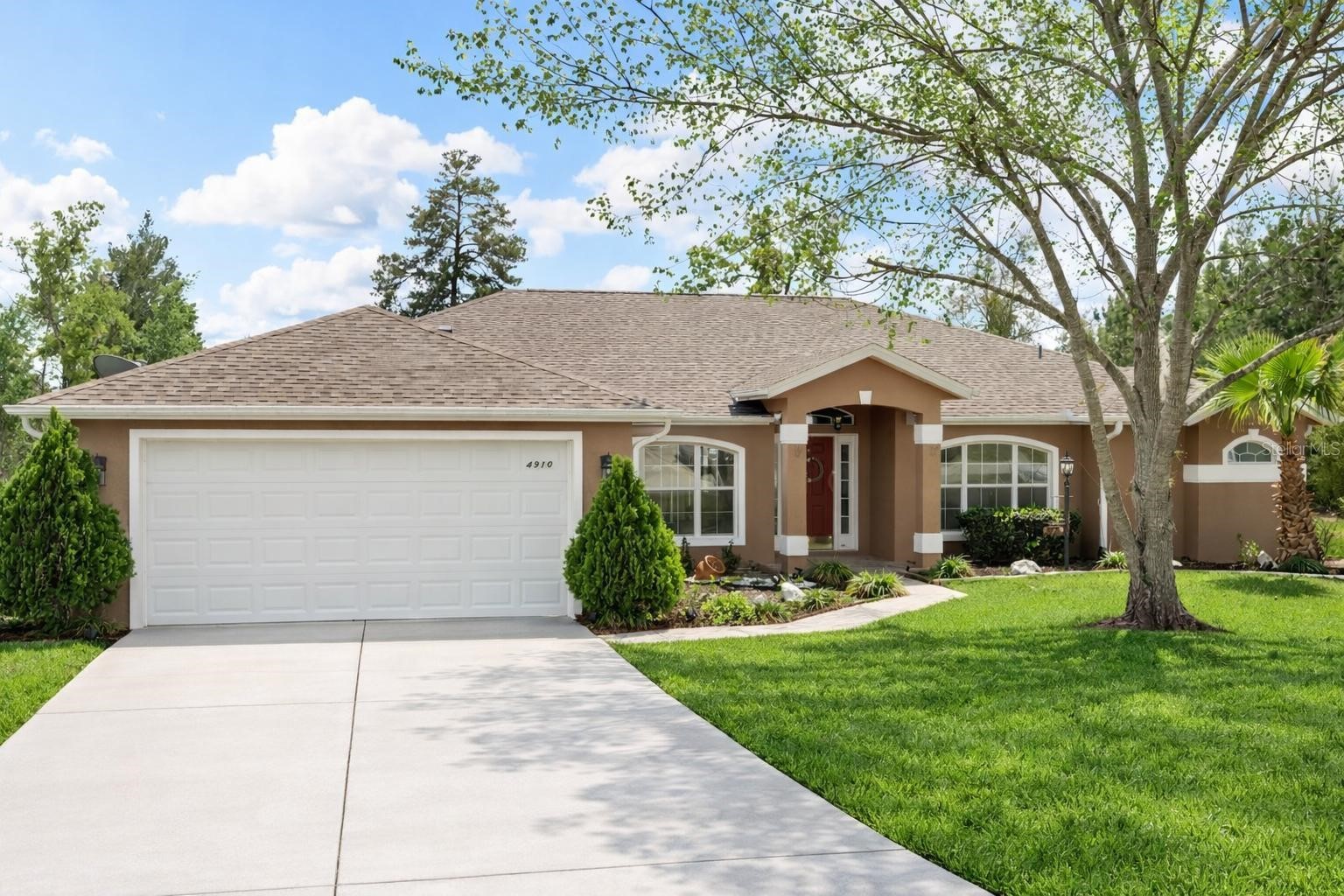 4910 SW 109TH LOOP