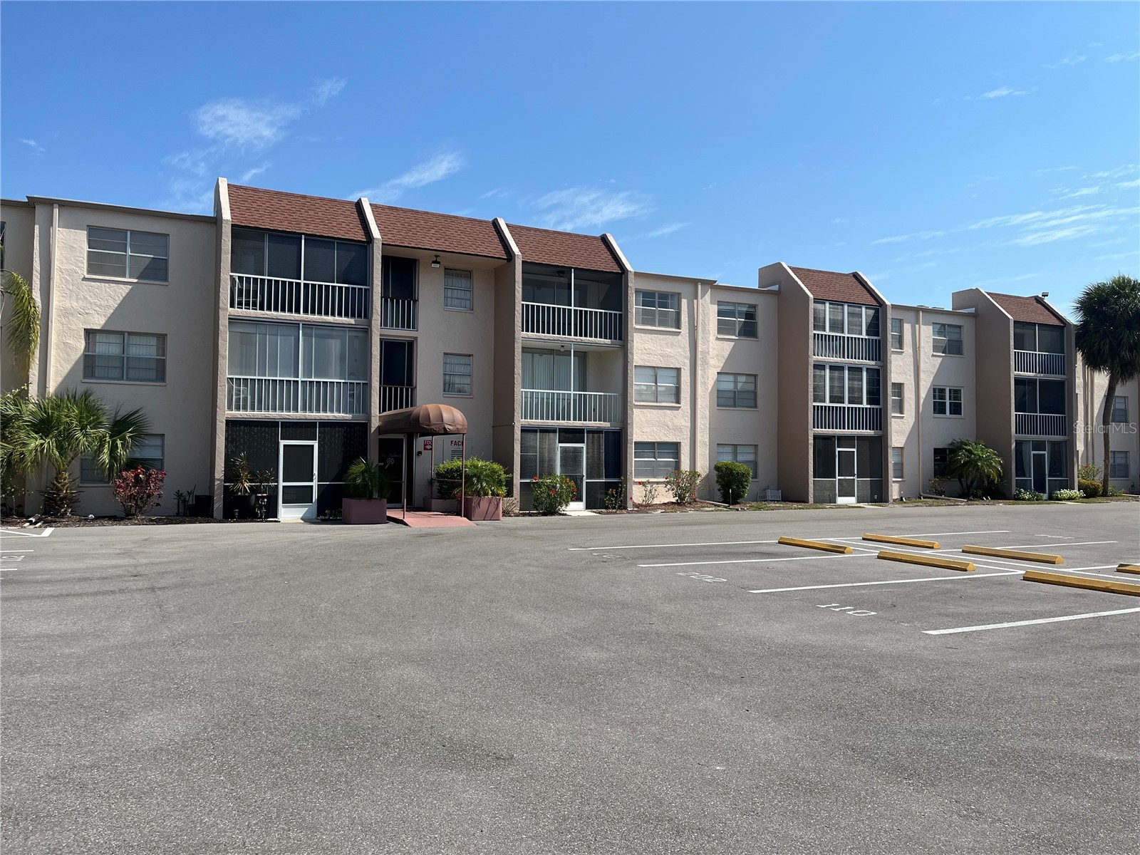 519 ALBEE FARM ROAD 303