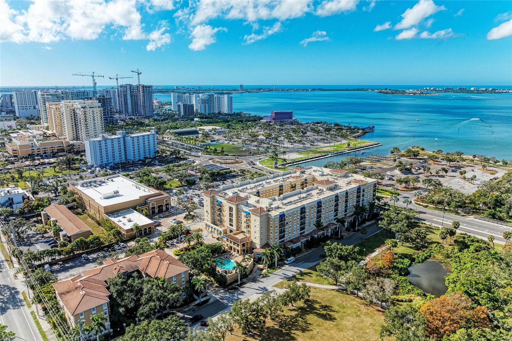 1064 N TAMIAMI TRAIL 1304