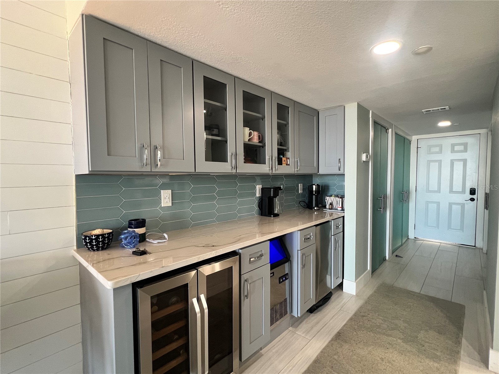 1250 GULF BOULEVARD 405