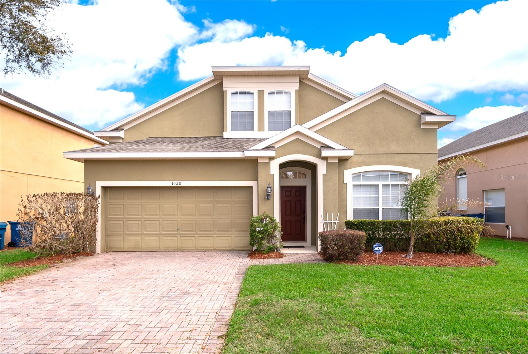 1020 ANDALUSIA LOOP