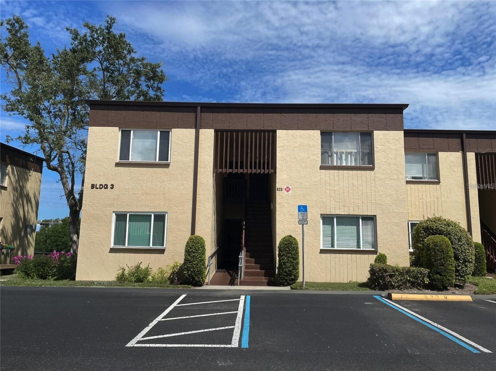 633 N KEENE ROAD APT C