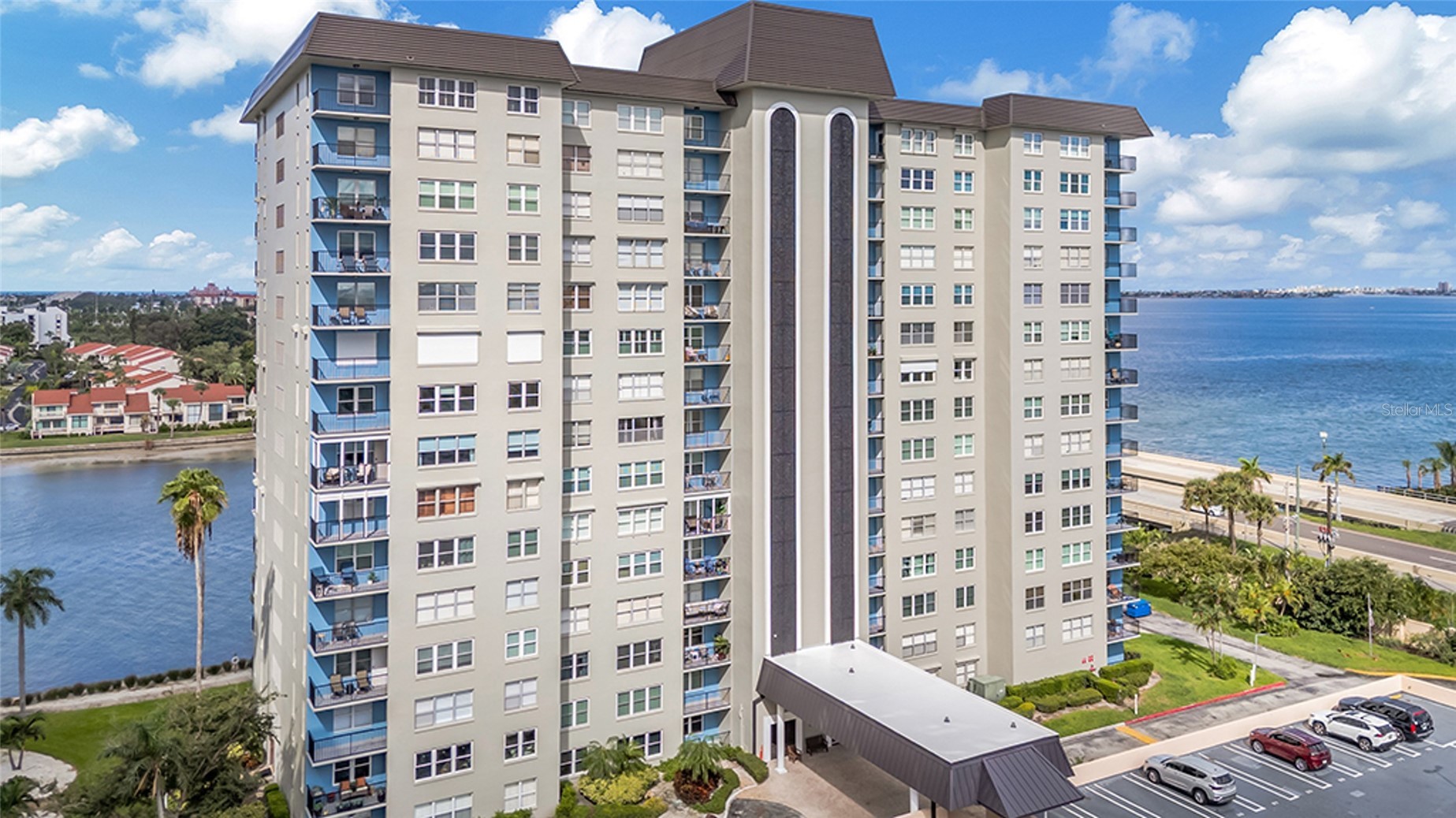 5220 BRITTANY DRIVE S 201