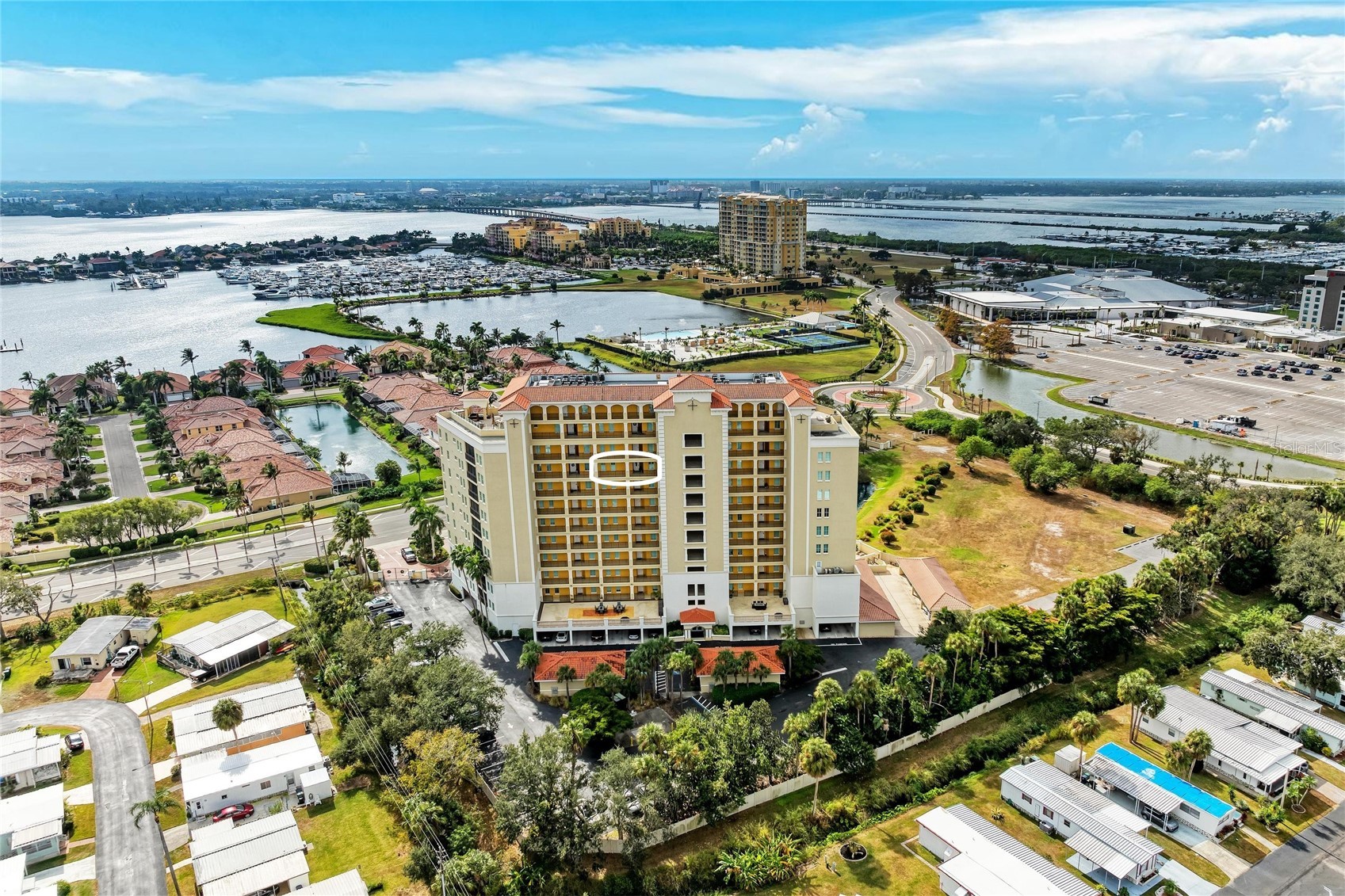501 HABEN BOULEVARD 903