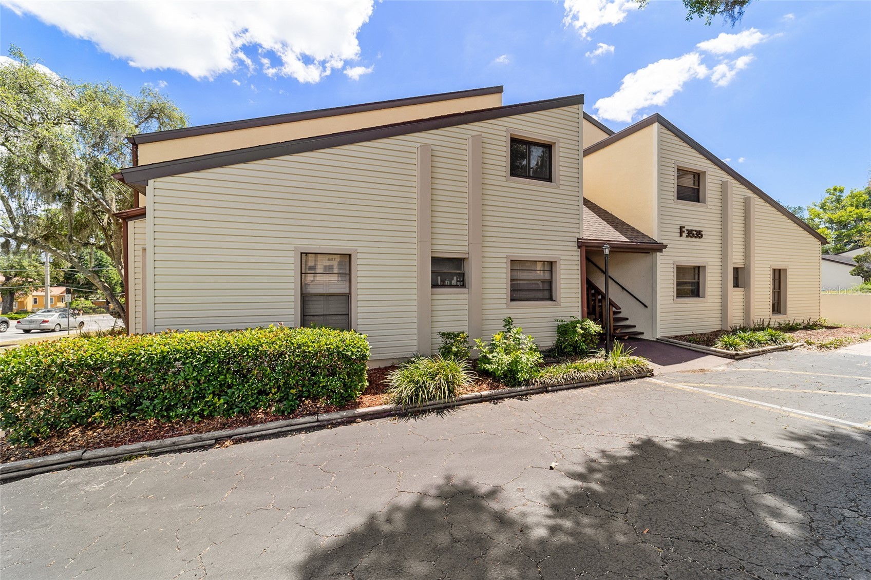 3535 NE FORT KING STREET 261