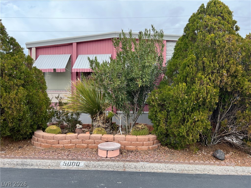 5000 Royal Avenue