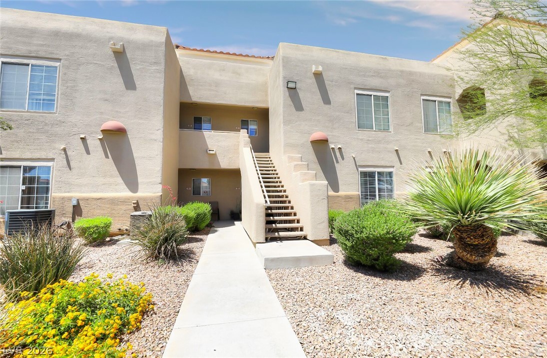 1909 Desert Falls Court 105