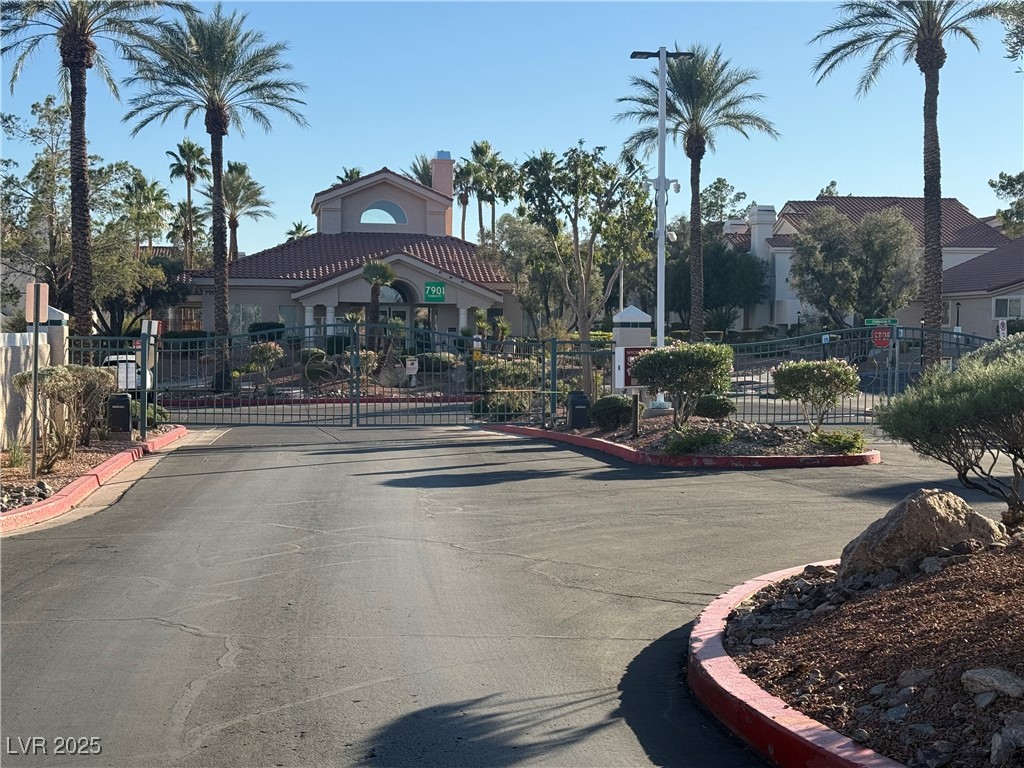 557 Yacht Harbor Drive