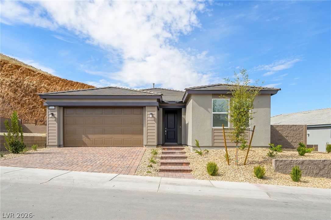1441 Bianca Falls Drive