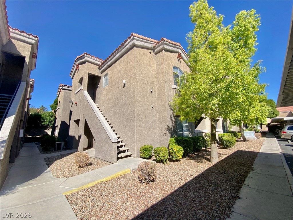 5525 West Flamingo Road 2009