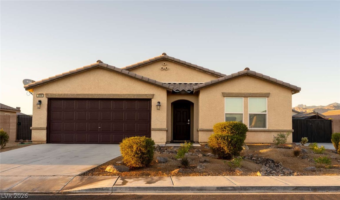 3896 East Garfield Drive