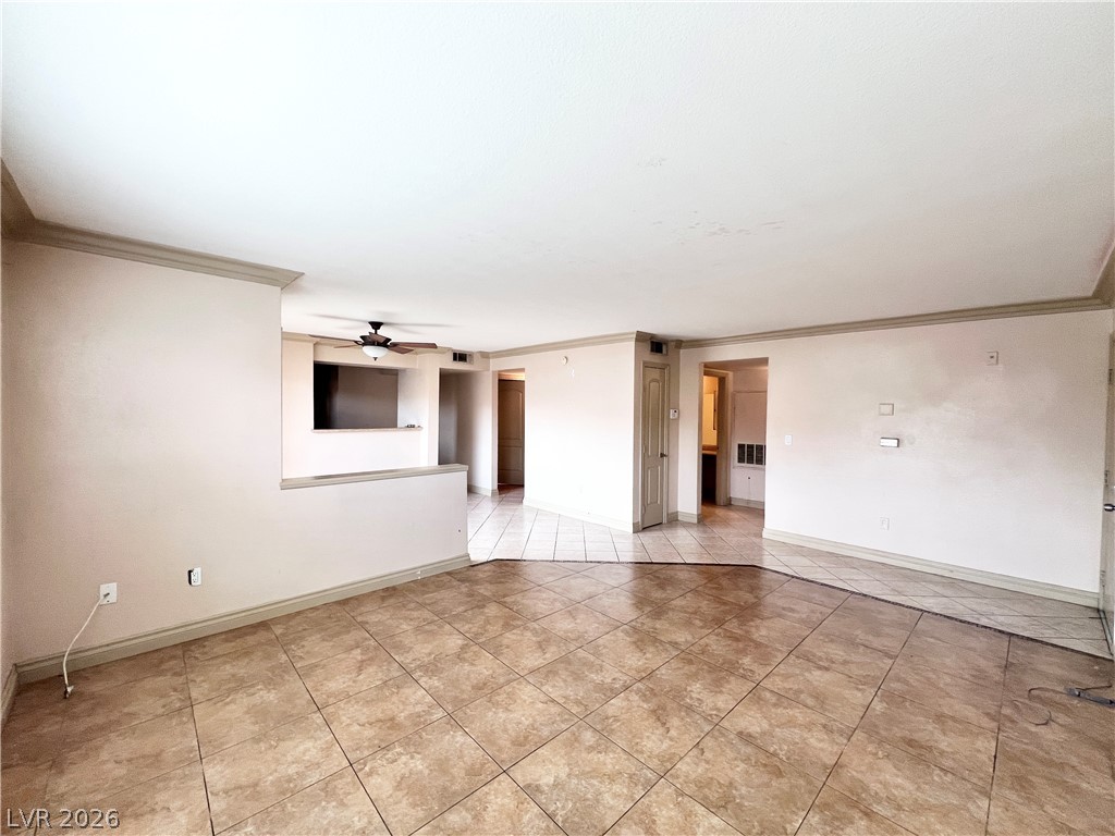 1150 North Buffalo Drive 1077