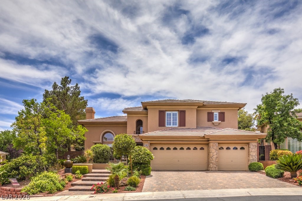 10201 Owls Peak Court