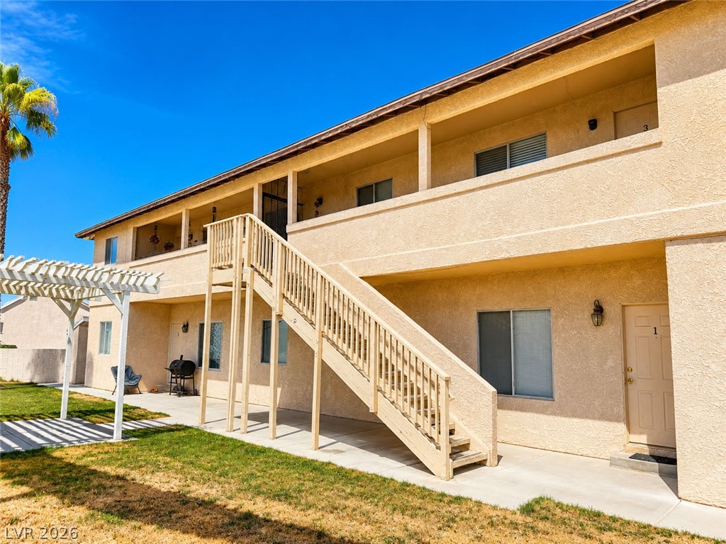 1444 Star Road 3