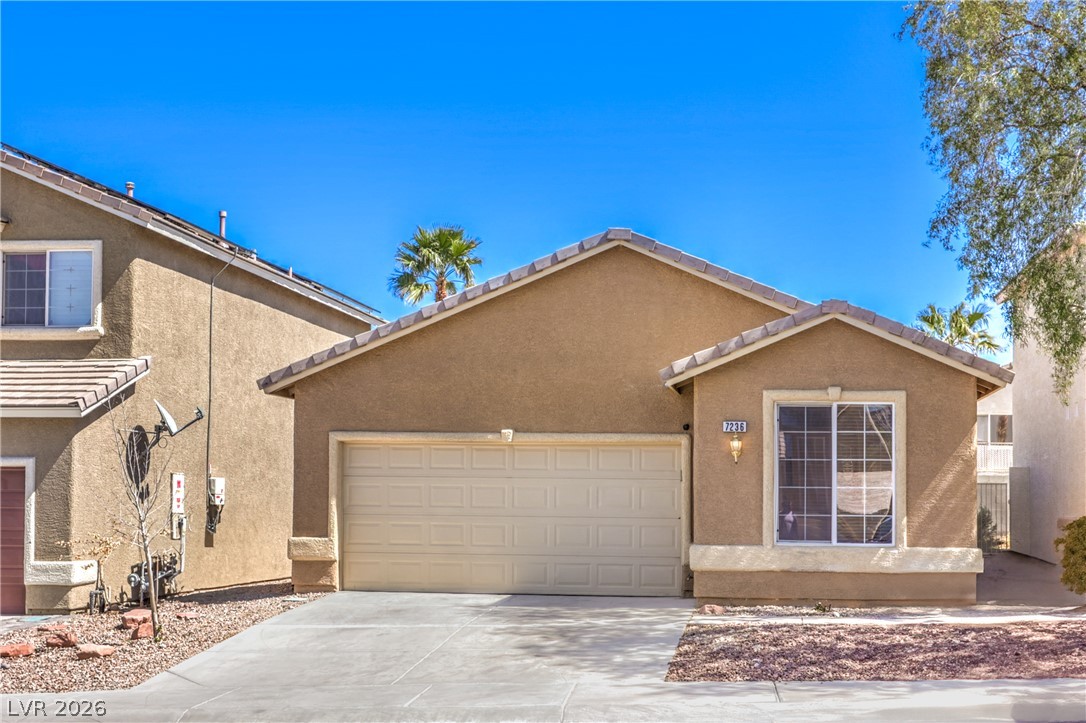 7236 Victoria Oak Court