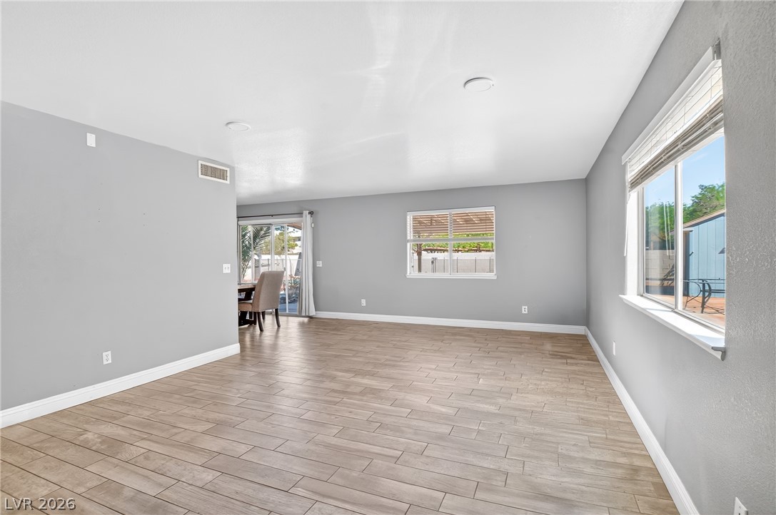7520 Bowles Drive