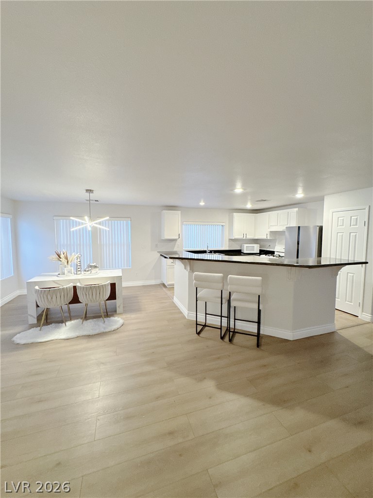 6545 Sunset Pines Street