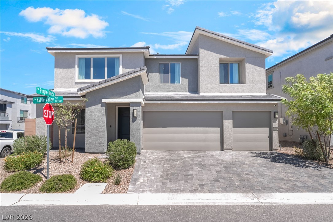 10114 Kettle Valley Street