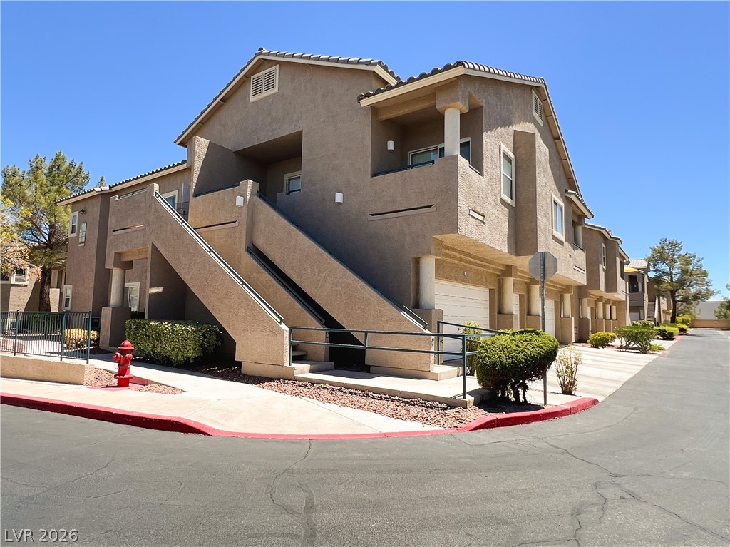 2100 Quarry Ridge Street 207