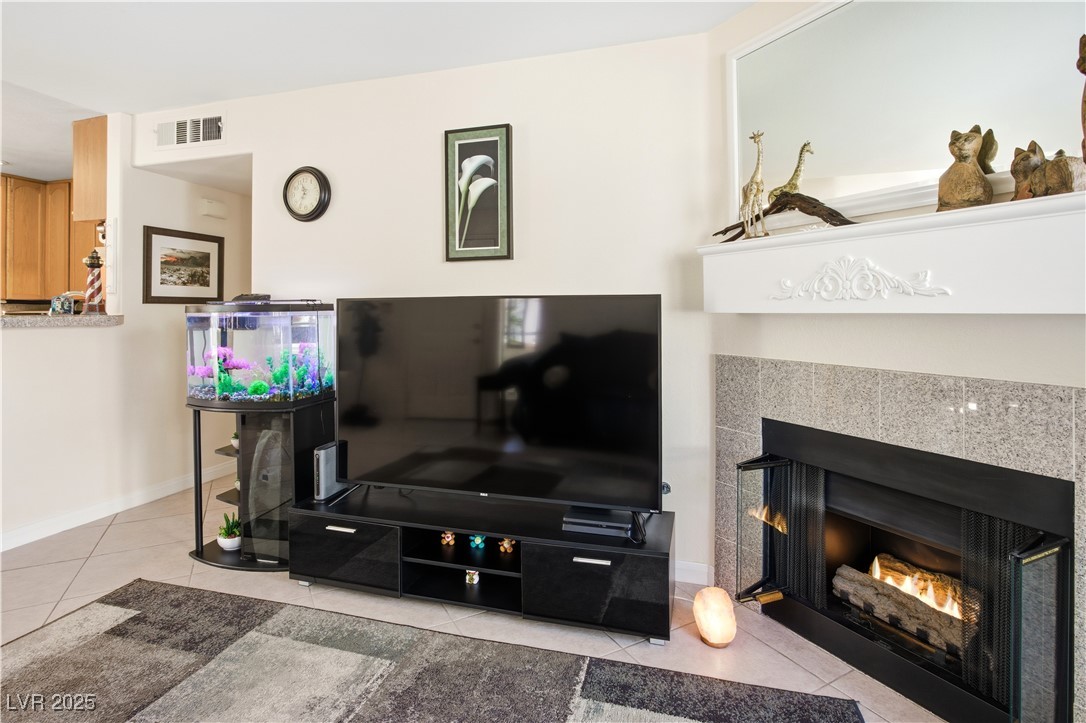 5206 Mandalay Springs Drive 204