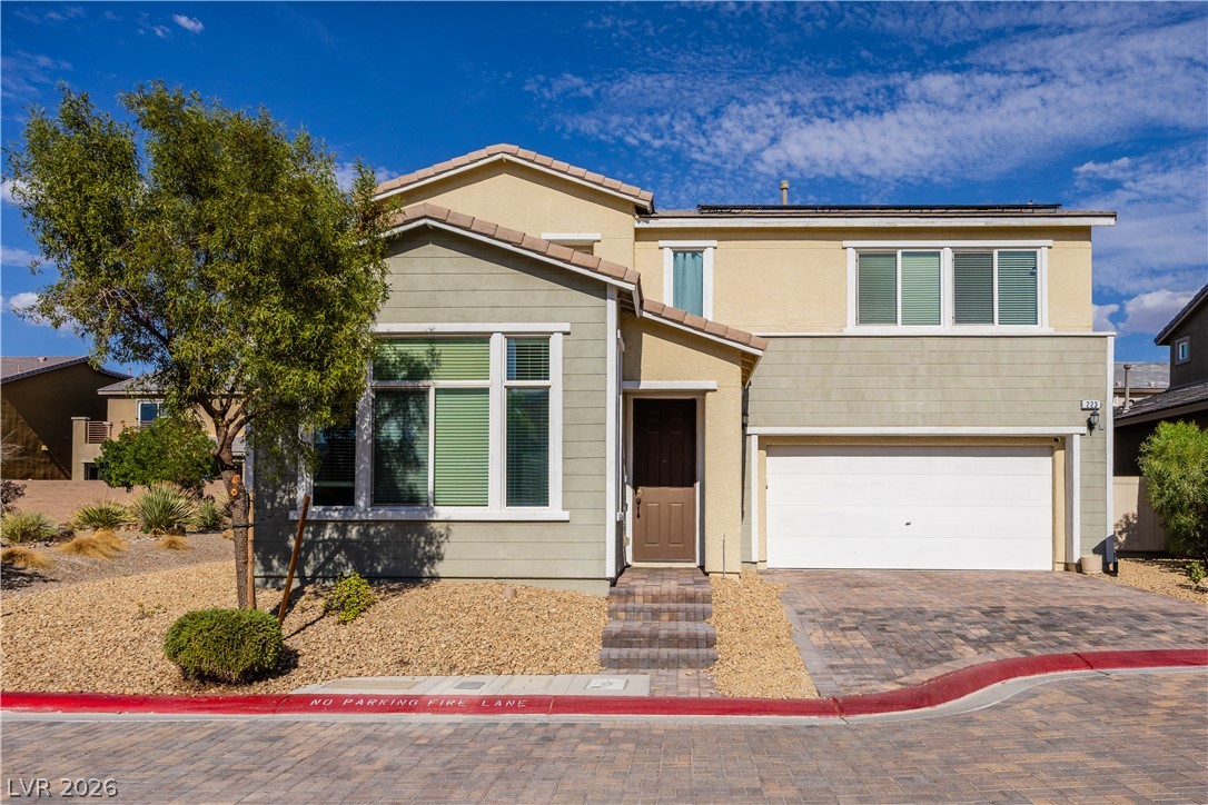 223 Heathrow Lake Avenue