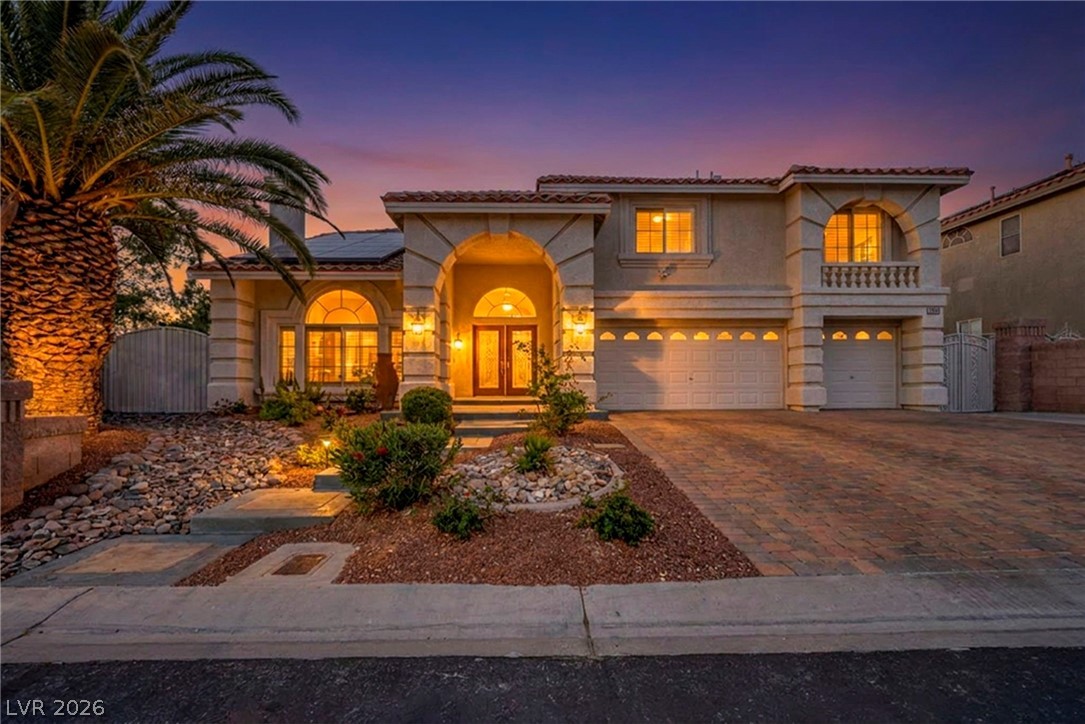 7624 Golden Lantern Court