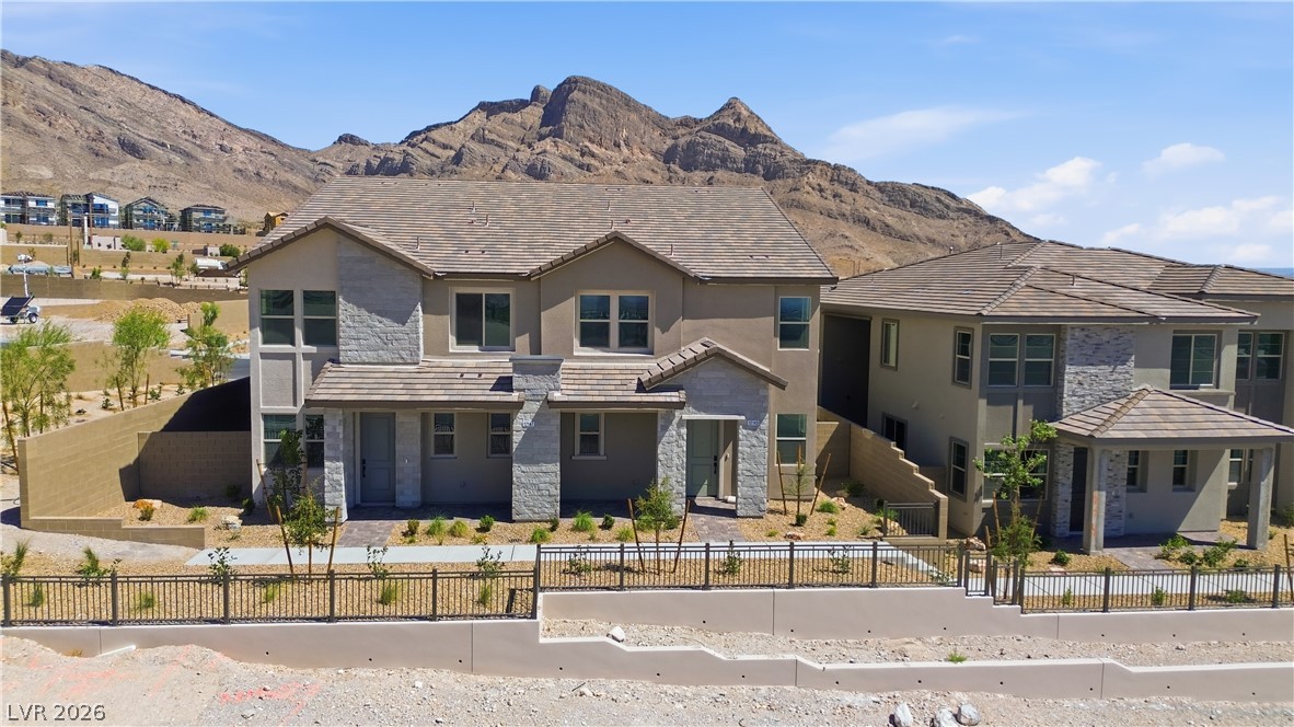 12143 Red Iris Ave