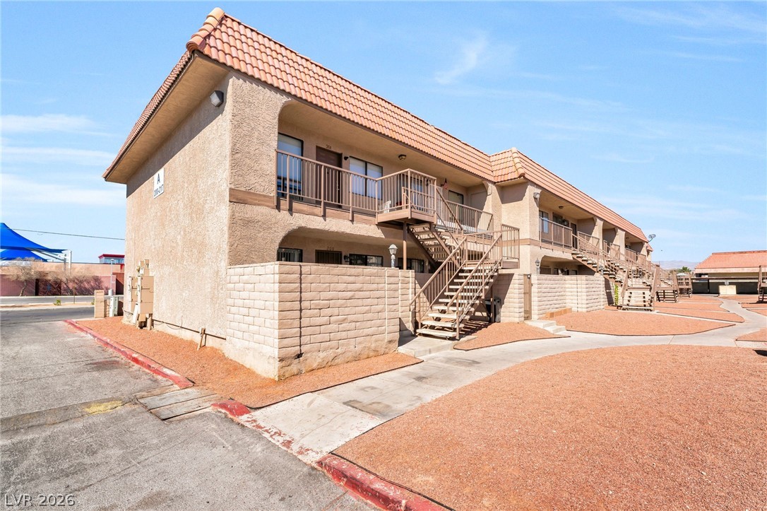 4300 North Lamont Street 200