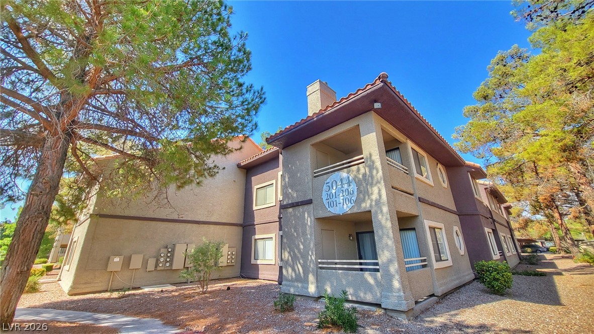 5044 South Rainbow Boulevard 206